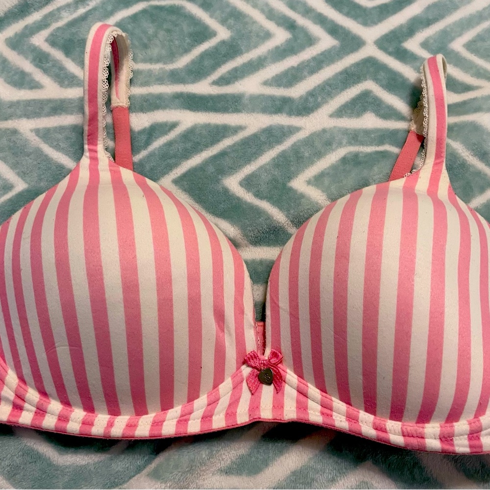 VS Stripe White & Pink Bra. Size 36D